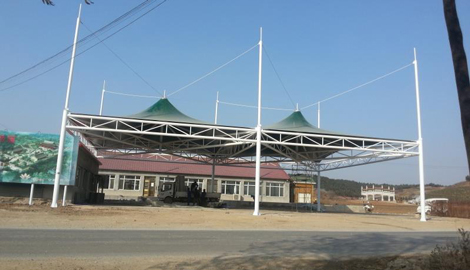 沈阳张拉膜建筑的支撑结构为何选择交叉相连